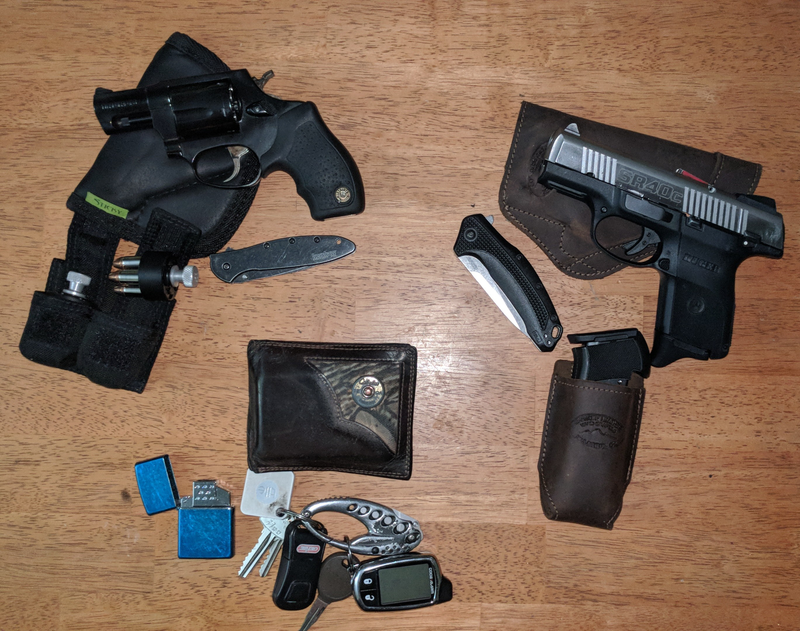 Illustration for article titled Hey Oppo, show and tell me about your every day carry loadoutÂ